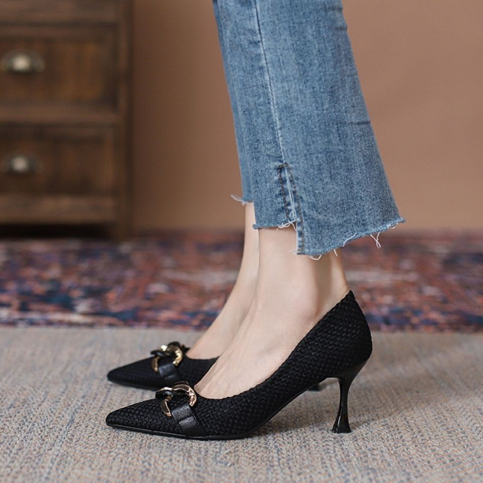 New Women's Single Shoes,High Heels,with Metal Chain, Niche and Versatile, Shallow Mouth, Stiletto Heel, Pointed Toe. Pointed Toe and Versatile Single Shoes for All Seasons with Stiletto Heel and Breathable Soft Leather for Professionals.Size 37-41.39