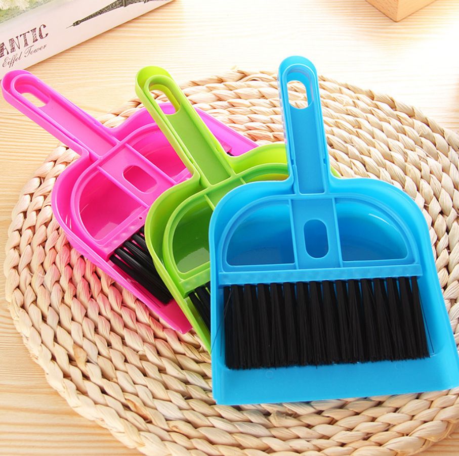 Mini household broom keyboard brush desktop broom dustpan two-piece set