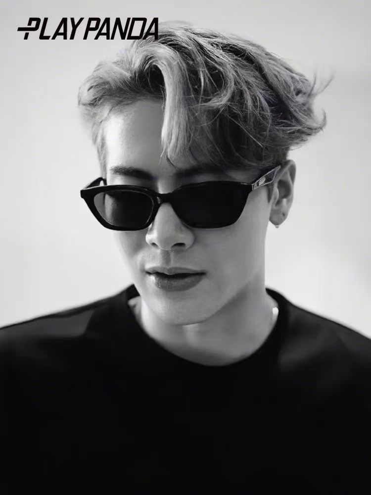 Wang Jia Er sunglasses male cat eye small box retro Internet celebrity anti-ultraviolet advanced sense of sunglasses female tide card