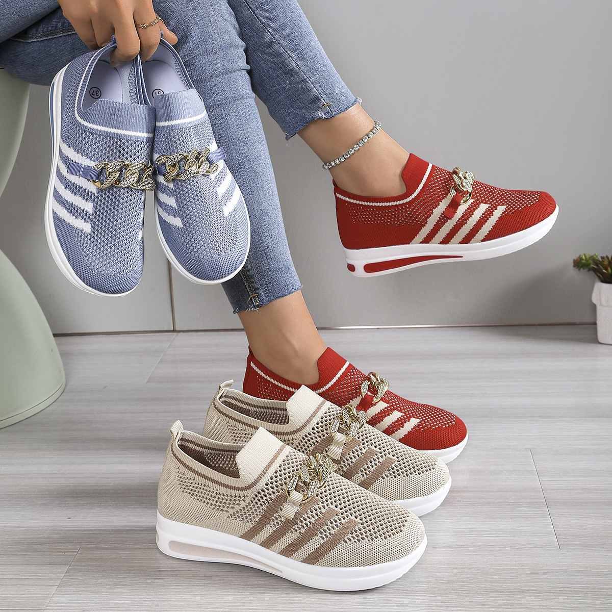 2025 new metal chain wedge heel thick-soled step breathable lightweight mesh surface large size casual single shoes women