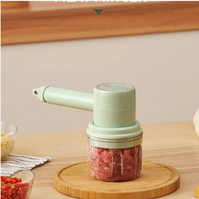 Wireless electric egg beater household egg white cream whisk rechargeable mini handheld egg beater cake baking machine  M250mL