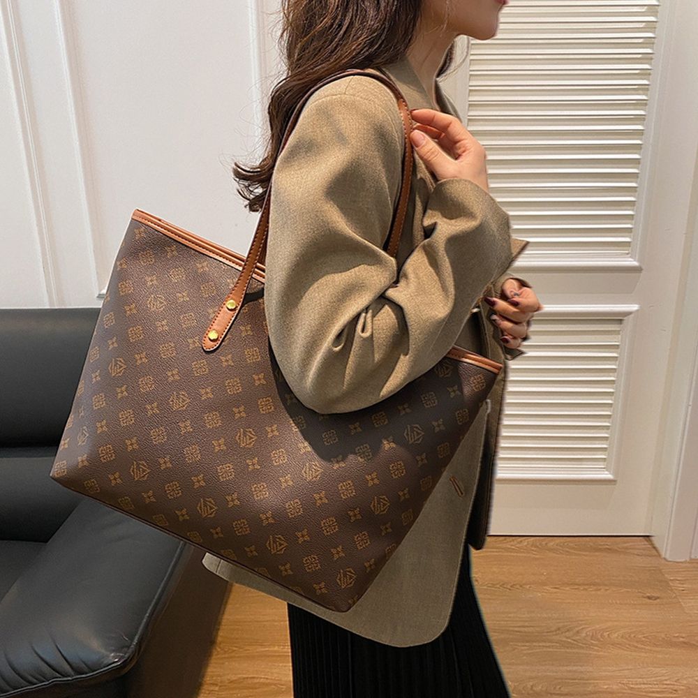 Commuting Big Bag 2025 New Old Flower Large Capacity Single Shoulder Women's Bag High Grade Handheld Trendy Tote Bag