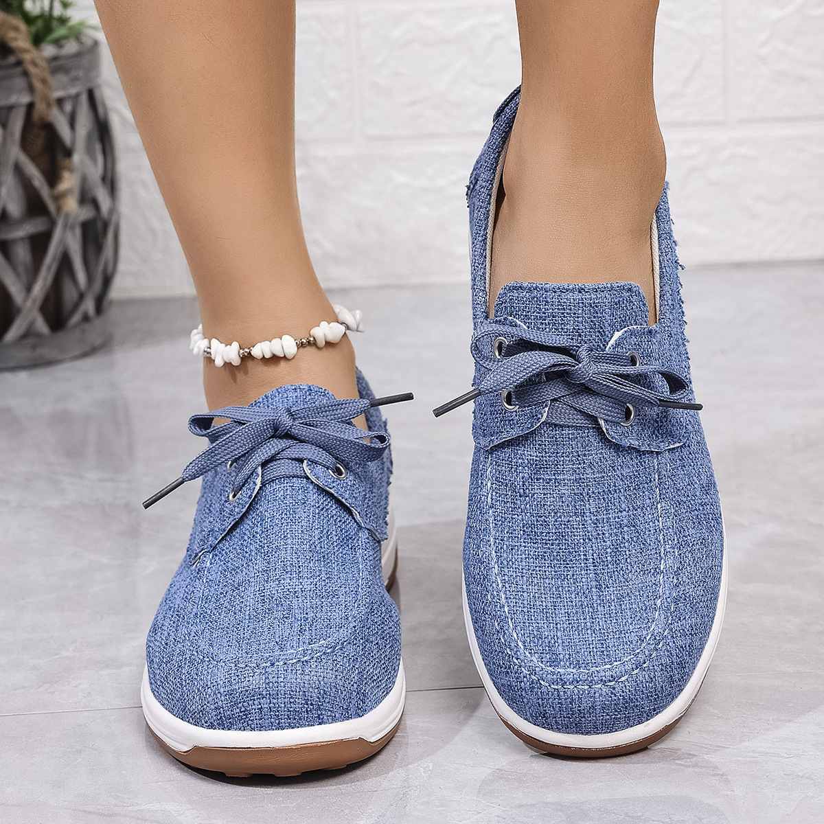Cross-border trade large-sized casual single shoes for women 2025 Spring and autumn new round toe thick-soled low-top lace-up flat casual shoes