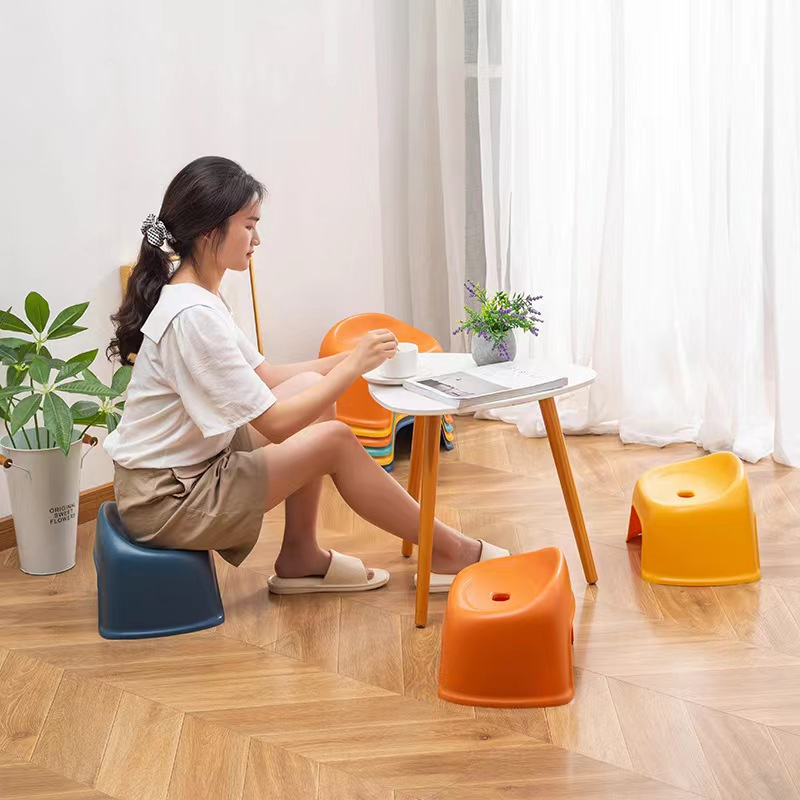 Family simple plastic stool, thickened small bench bathroom non-slip chair