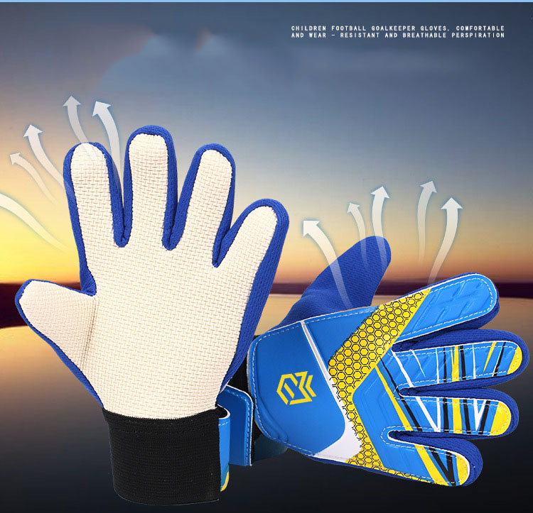 ME-06 Wear-Resistant Latex Finger Gloves Football Goalkeeper Non-Slip Protective Gear Outdoor Sports Equipment Universal Style
