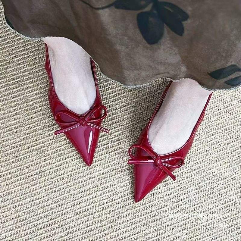 European and American style bow high-heeled pointed-toe sandals for women in summer 2025, red patent leather pointed-toe mules single shoes
