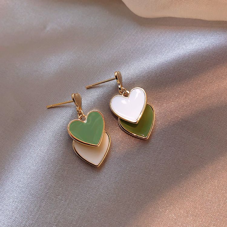 M340 Trendy Cute Heart Earrings Fashion Jewelry White Green Asymmetry Heart Drop Earrings For Women Statement Earrings