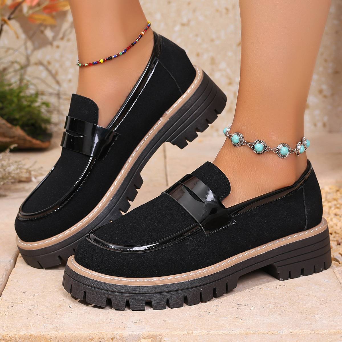 British wind small leather shoes female spring and autumn 2025 new fashion all kinds of retro match color casual thick heel platform single shoes