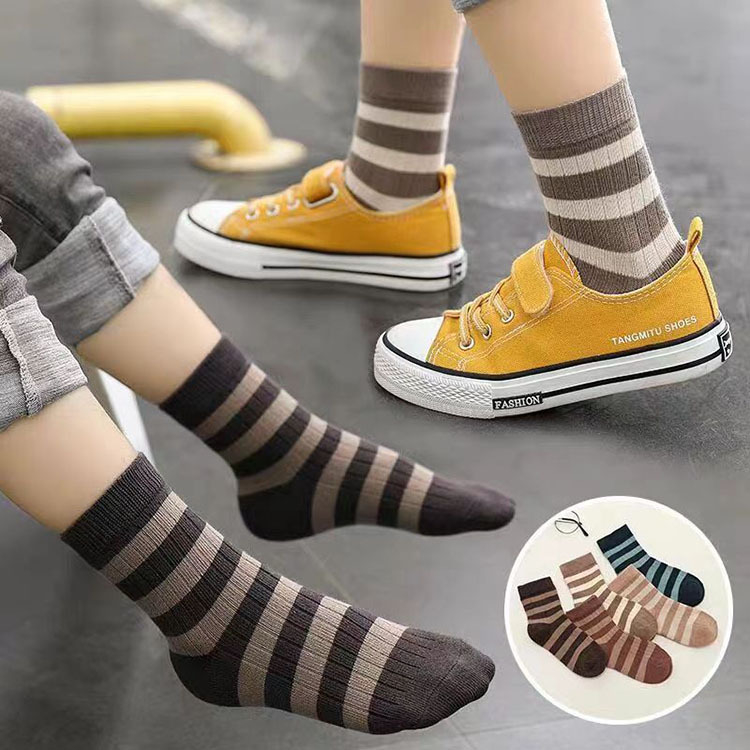 1 pair Fashion Mid Tube Knit Men Women Solid Color striped Combed Cotton Sports Socks