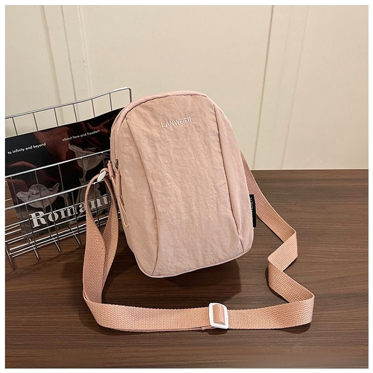 Minimalist Mini Crossbody Phone Bag New Lightweight Casual Small Square Shoulder Bag for Women
