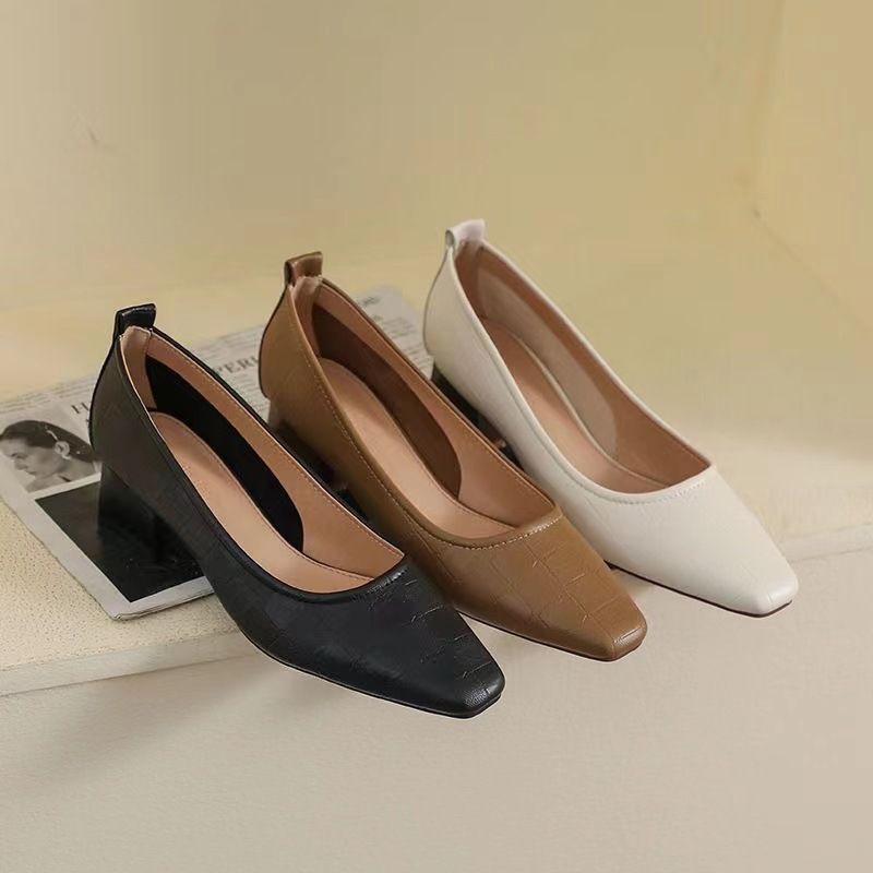 655 New stylish Business wear Imitation crocodile leather PU shoes 5 cm women's low heels shoes