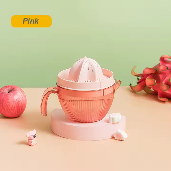 Portable Fruit Juice Cup Plastic Hand Held Mini Juicer Cup Blender Juicer