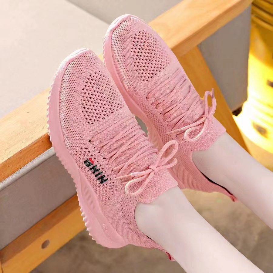 W56 Fly Knitting Fabric Shoes Flying Woven Socks Shoes quality woven mesh casual shoes outdoor all-match daily fashion Women's 