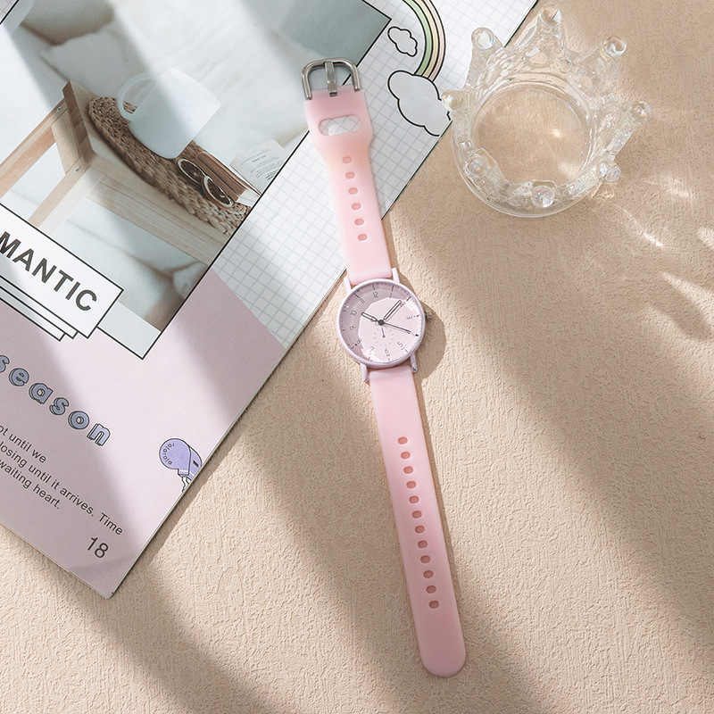 GJ1006 Candy Color Silicone Strap Stylish Wristwatch Fashion Quartz Analog Women Watch Simple Ladies Watches