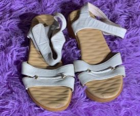 New Design Flat Ladies Sandals