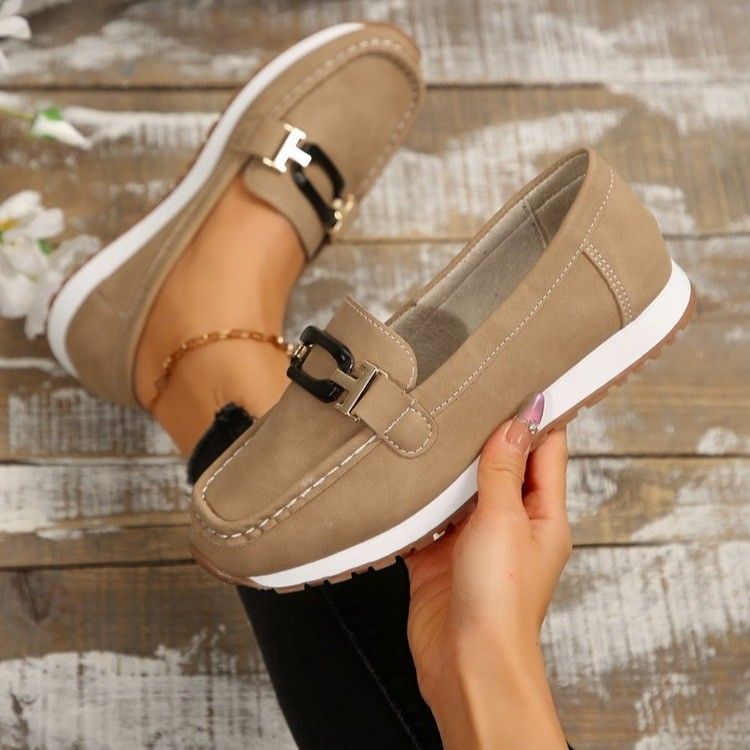 New cross-border trade large-sized single shoes for women, 2025 autumn new metal chain flat thick-soled casual loafers