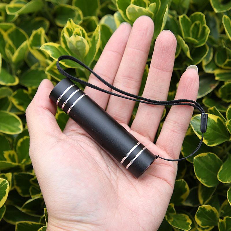 Mini flashlight LED rechargeable flashlight travel small flashlight portable outdoor camping high brightness