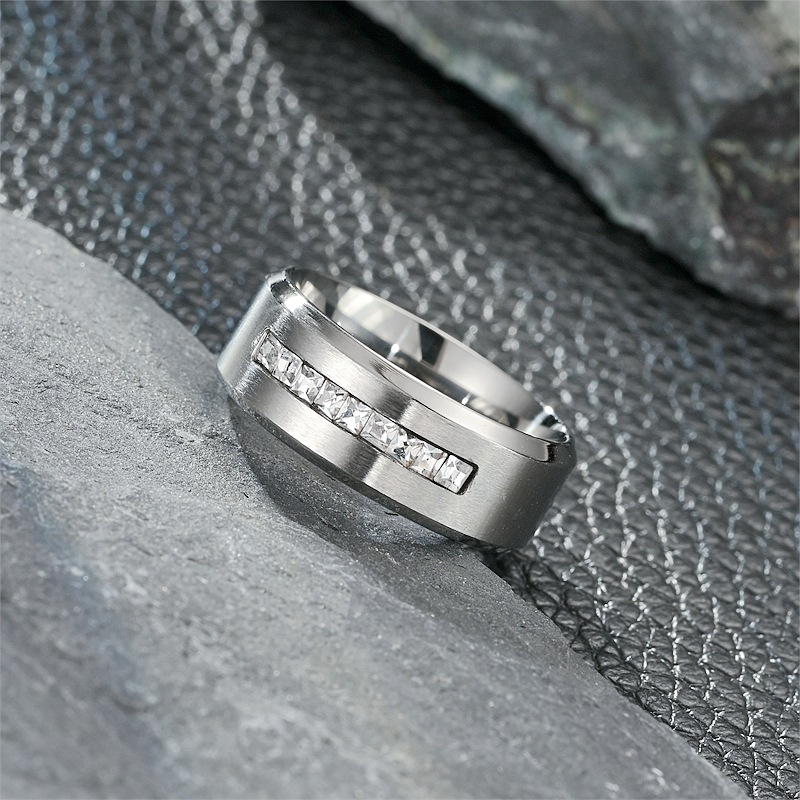 Single Row Personalized Simple Stainless Inlaid Zirconium Stainless Steel Ring Popular