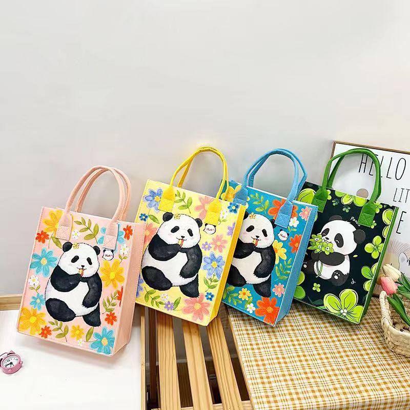 Panda Print Felt Gift Bag - Eco-Friendly Reusable Shopping Bag with Handle, Tissue Paper & Card, Medium Multi-Use Lightweight Grocery Bag for Commute, Students.Size: 30*25*10CM (Yellow or Green）