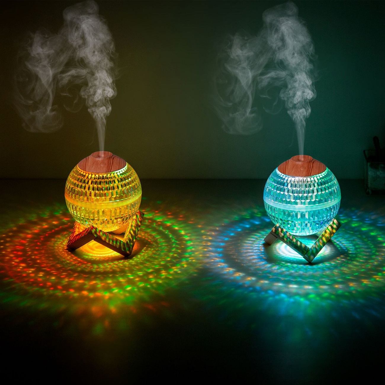 Crystal Ball Planet Humidifier, 7-Color Ambient Light Desktop Humidifier, USB Cool Mist Humidifier with Night Light, Portable Aroma Diffuser for Home Bedroom
