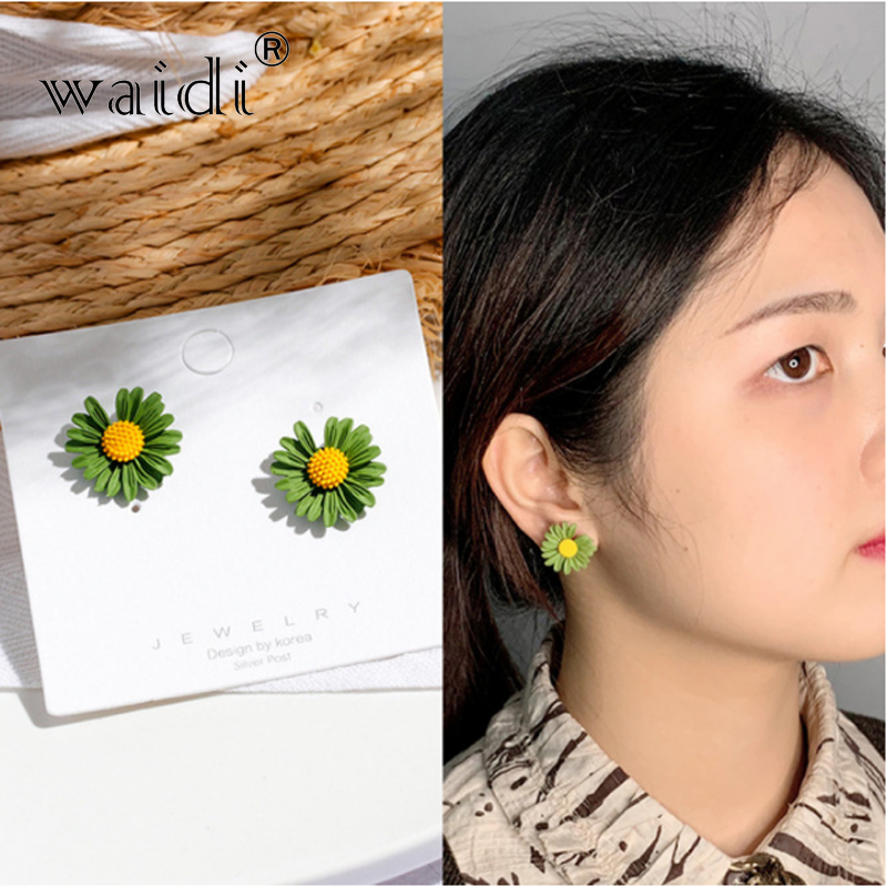 Waidi New arrival women's fashion jewelry colorful flowers sweet cute elegant stud earrings for girls quality daisy earrings