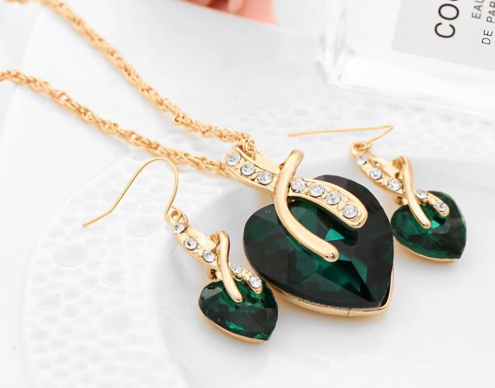 Huadeer Vintage Female Rainbow Crystal Jewelry Set Charm Gold Color Dangle Earrings For Women Simple Love Heart Wedding Chain Necklace