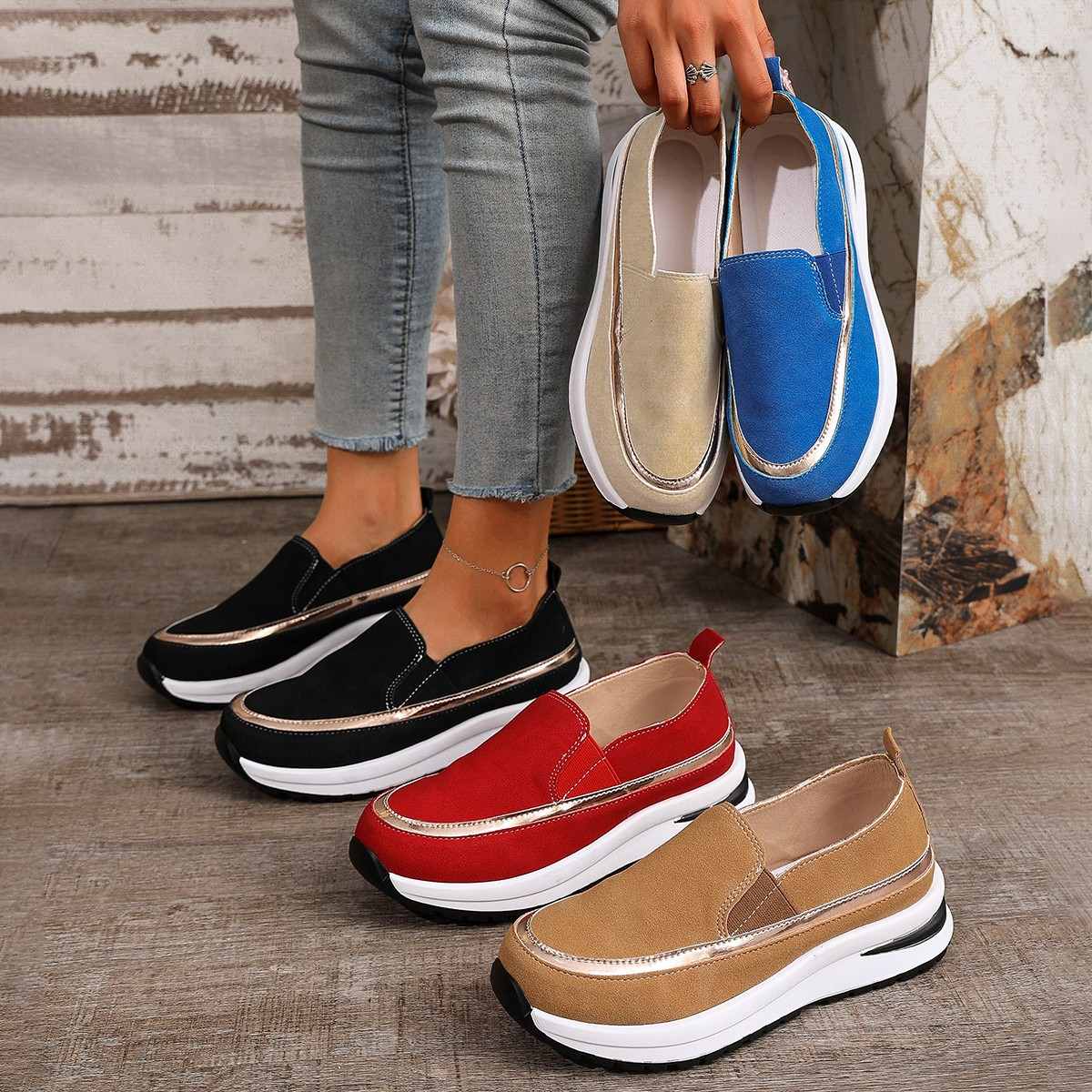 In 2025, the new curved-soled fashionable and casual loafers are designed for height-increasing comfort and trendy matching with plus-size women's shoes

