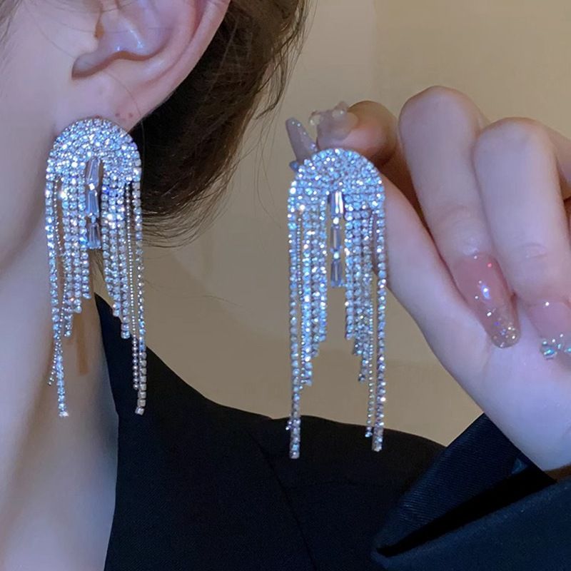 Women's 2024 new high sense fashion temperament full diamond fringe earring 371