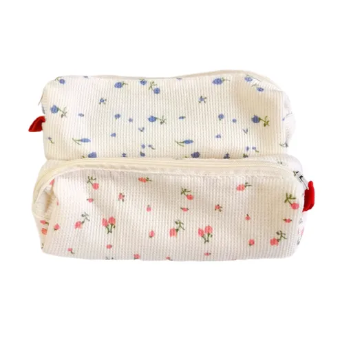 Simple Small Flowers White Fresh Style Pencil Bag Students Pencil
