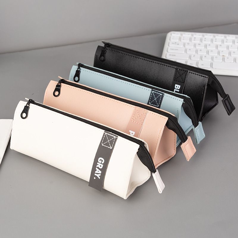 Triangular pencil case, large-capacity simple stationery bag, three-dimensional American-style pencil box, large pencil case for high school and primary school students