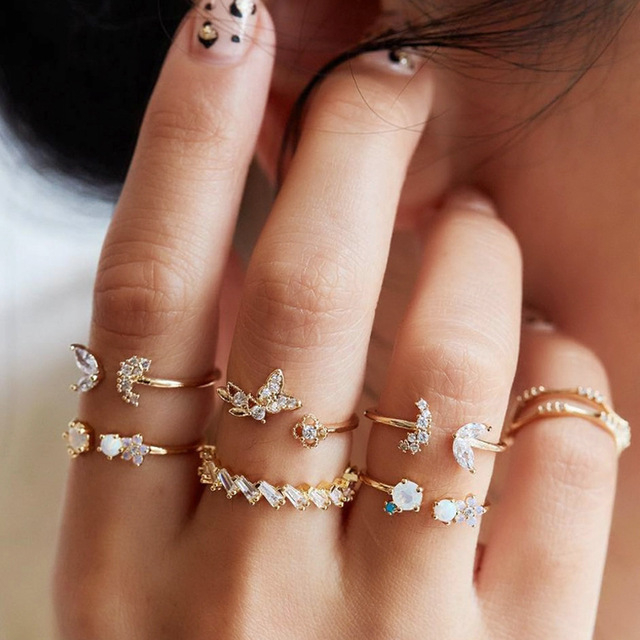 50691 7 Rings Set Hot Selling Metal Hollow Round Opening Women Chain Finger Rings Boho Star Moon Ring Fashion Jewelry Party Gifts