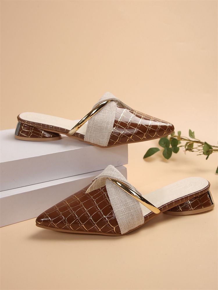 2025 Spring New Style Pointed Toe Snake Print Mule Sandals Women's Plus Size Low Heel Outdoor Sexy Fashion Foreign Trade Slippers