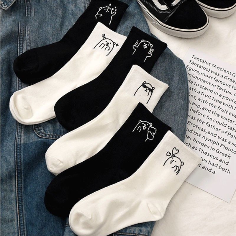 Women's Simple Black and White Socks Cute Cartoon Socks