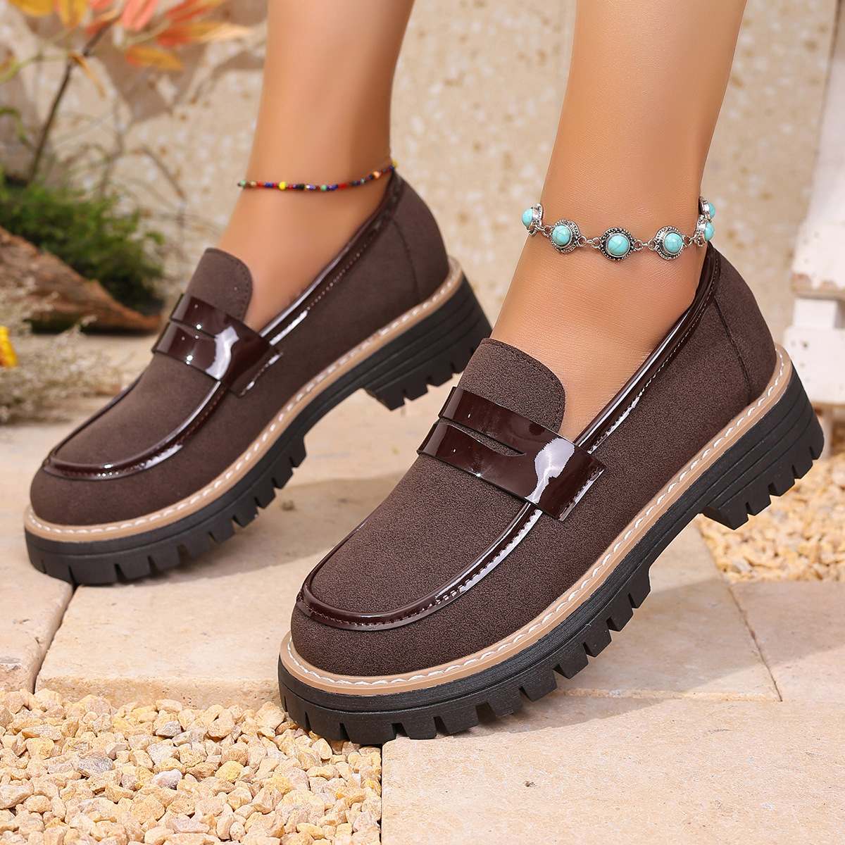 British wind small leather shoes female spring and autumn 2025 new fashion all kinds of retro match color casual thick heel platform single shoes