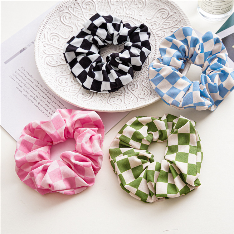FQ2467 2pcs Checkered Print Scrunchie Plaid Pattern Hair Tie for Women and Girls