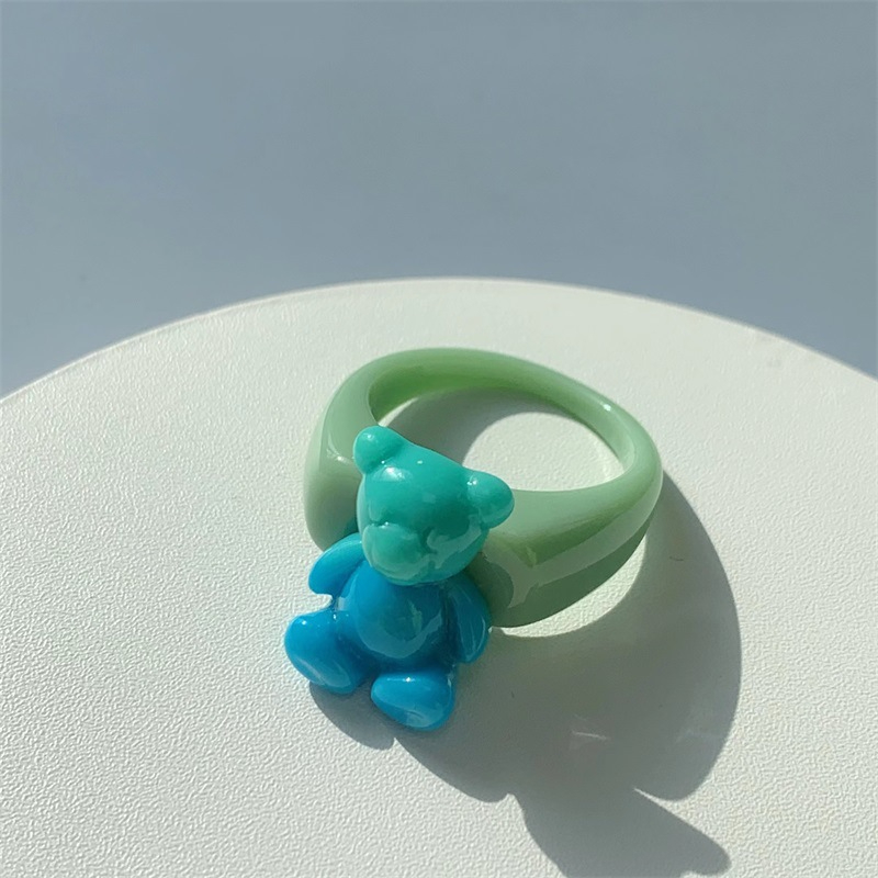 Korean retro two-color resin bear ring teenage green love finger ring ins wind 3 pieces set index finger ring
