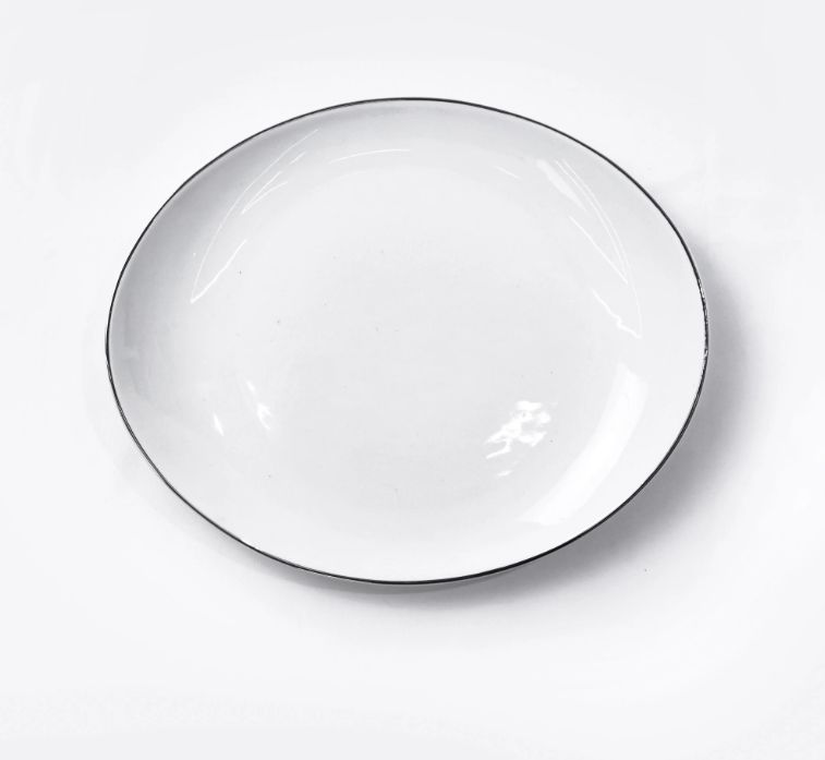Modern Luxury Porcelain Dinner Set Round White Ceramic Serving Plate For Home Hotel And Restaurants - White Ceramic Dinner Plate With Black Rim