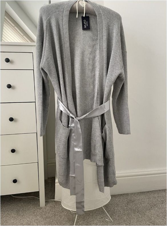 FIGLEAVES CURVE CARDIGAM, POCKET AND BELT