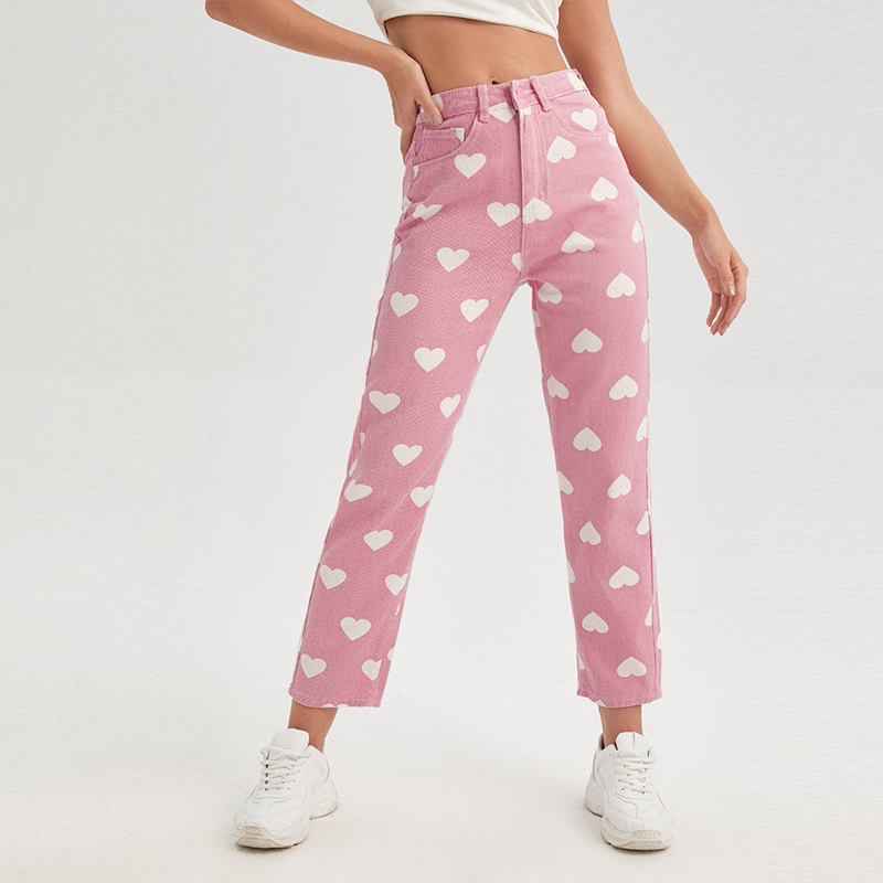 CL878-1 Women's Fashion Allover Heart Print Cropped Jeans