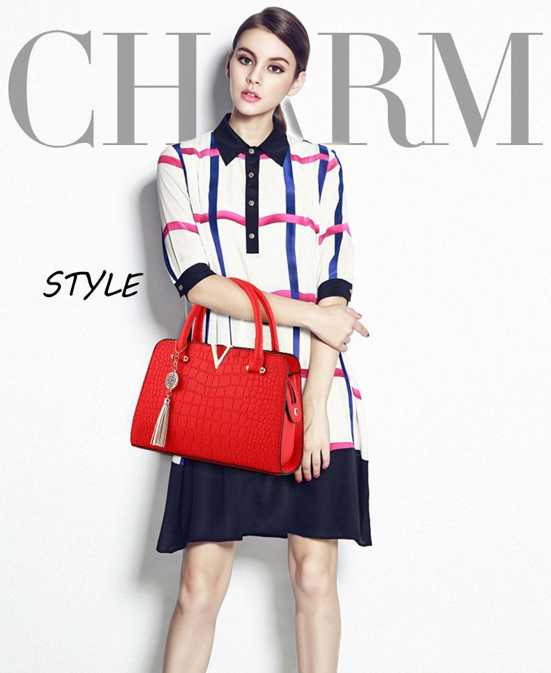 Crocodile leather women's bag V letter designer women's handbag