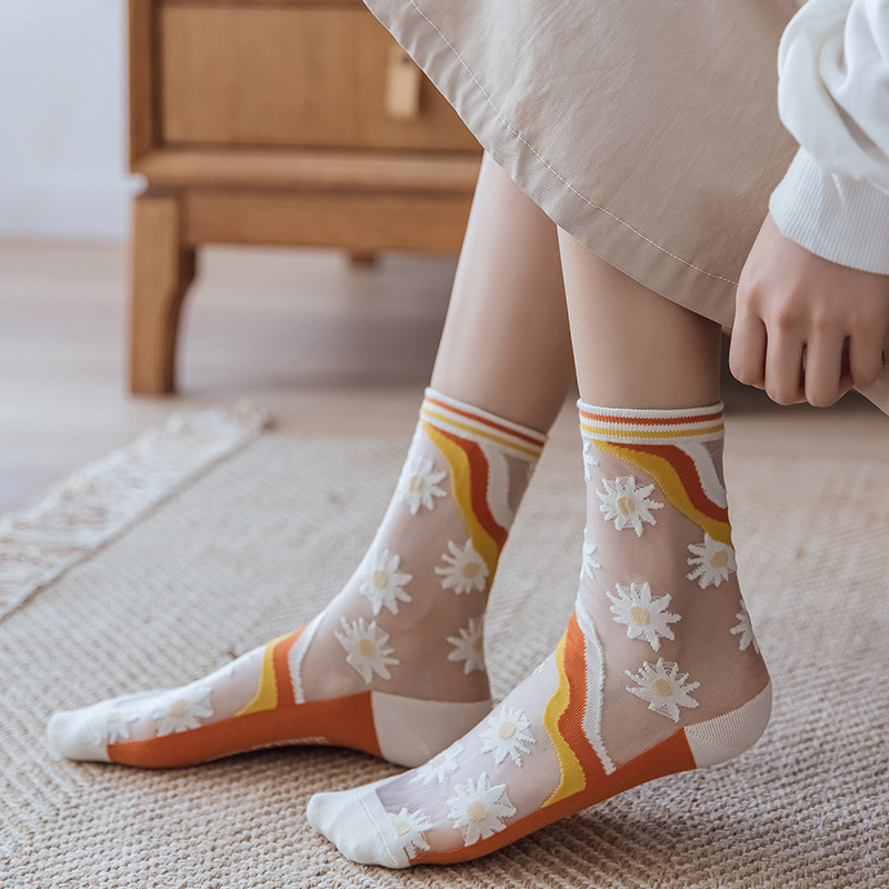 1 Pairs Socks Women Summer Ultra Thin Transparent Summer Ice Glass Filament Long Tube Korean Lace Medium Tube Crystal Socks Silk