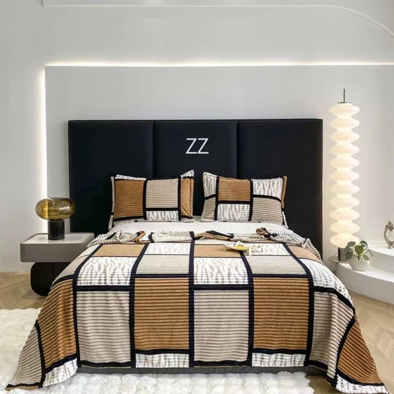 70*100cm，100*150cm，120*200cm，150*200cm，180*200cm，200*230cm Flannel blanket CRRSHOP milk velvet blanket,air conditioning blanket, thick coral velvet blanket