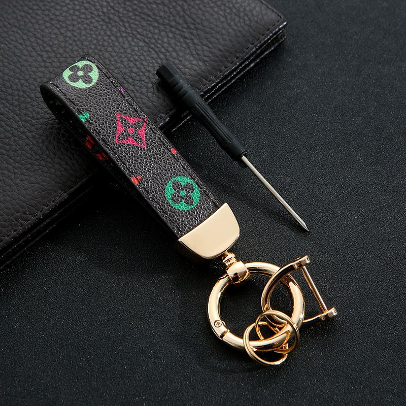 New PU Leather Mouse Keychain Female Fashion Tassel Hair Ball Wild Bag Pendant