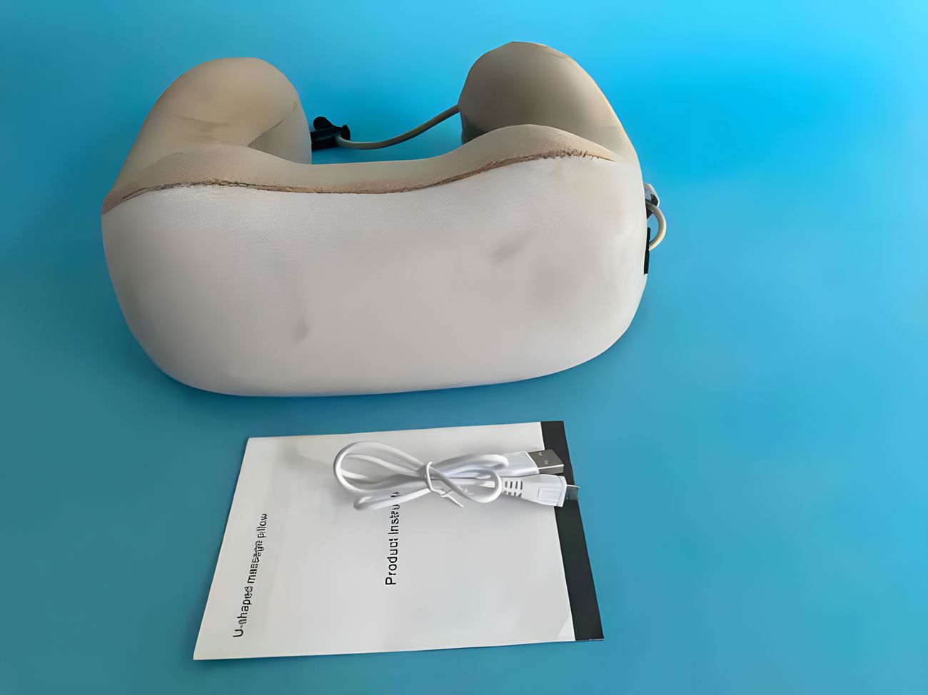 Kneading clip trapezius muscle kneading massage shawl cervical spine massage instrument neck knocking car household electric U-shaped pillow