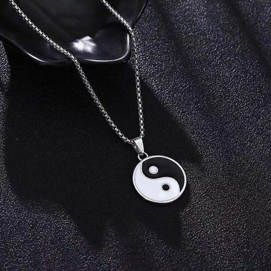  Chinese  Yin and Yang  five elements Gossip compass pendant necklace for the boy and girl Retro necklace