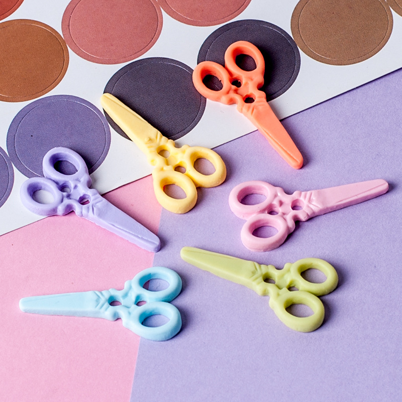 Color art scissors cream glue drip glue cell phone case stationery box hair ornaments hair cards pendants diy accessories
