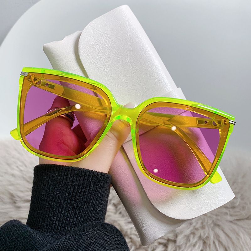 4103 Women's Fashion Large Square Frame Sunglasses Sunscreen Sunglasses
