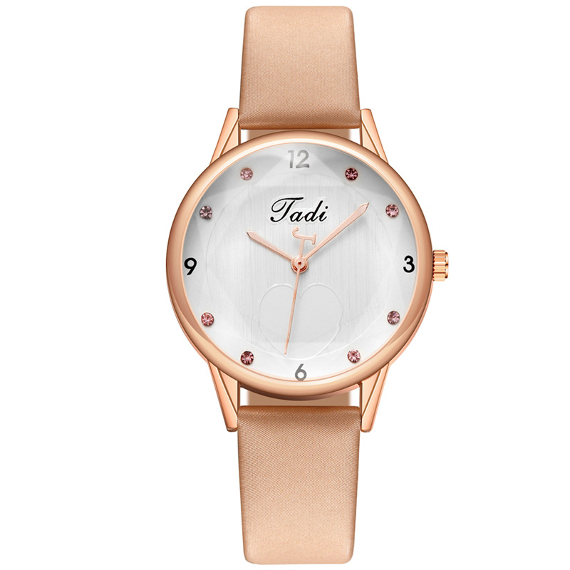 PD1015 Fashion Women Rhinestone Decor Wrist Watch Heart Face Quartz Belt Strap Ladies Watches