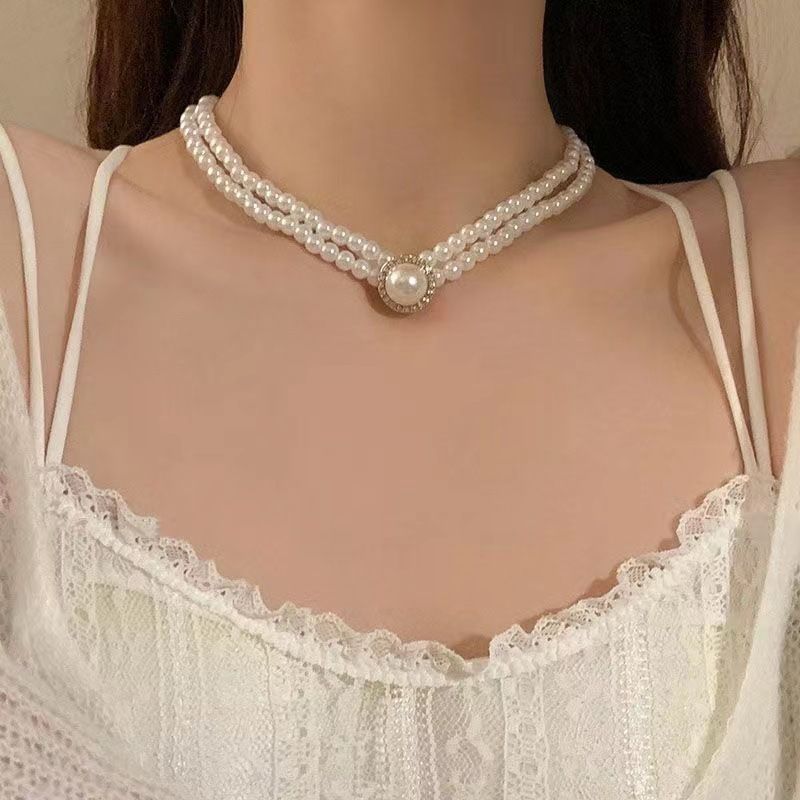 Various styles of fashion new pearl party necklace fashion high-end temperament clavicle chain net celebrity necklace clavicle chain niche dress accessoriesDouble pearl necklace