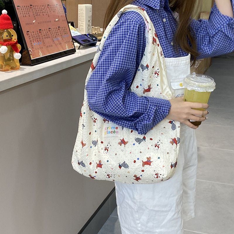 Korean Sweet Cartoon Embossed Vest Bag Casual All-match Shoulder Underarm Bag Fresh Large Capacity Tote Bag
